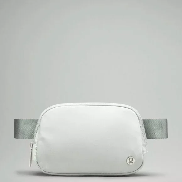 Sold Out Jade Grey Everywhere Belt Bag 1L- lululemon NWT - Picture 5 of 6